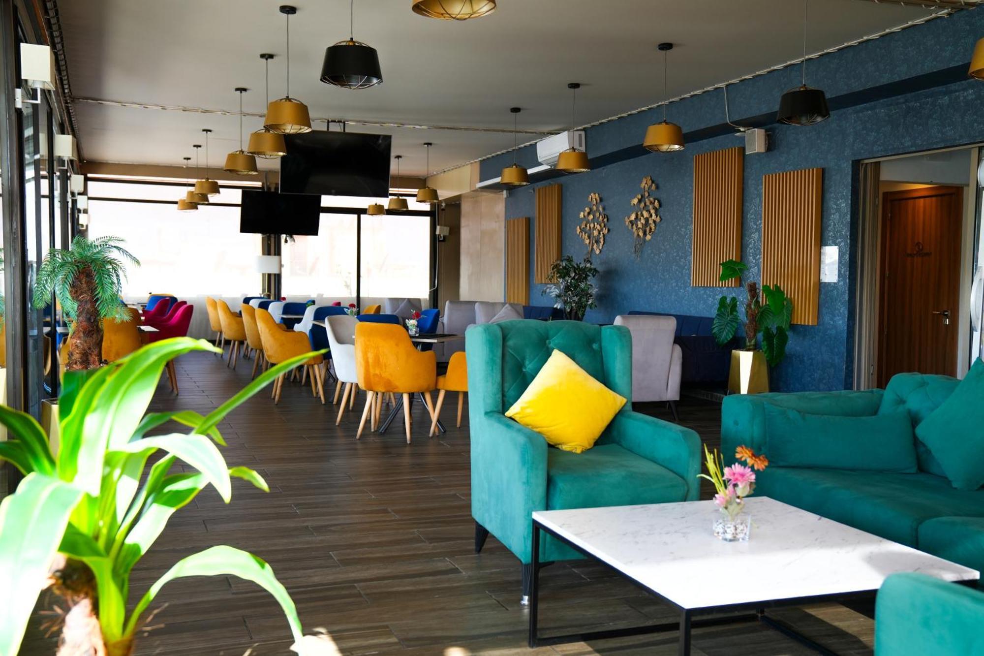 רבאט First Suites Hotel מראה חיצוני תמונה