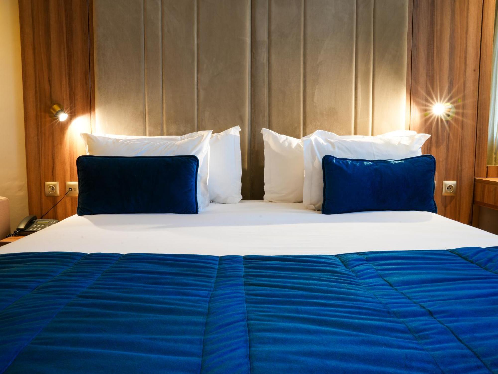 רבאט First Suites Hotel מראה חיצוני תמונה