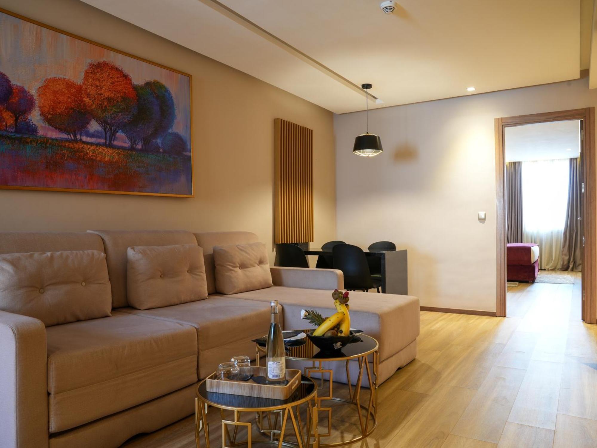 רבאט First Suites Hotel מראה חיצוני תמונה