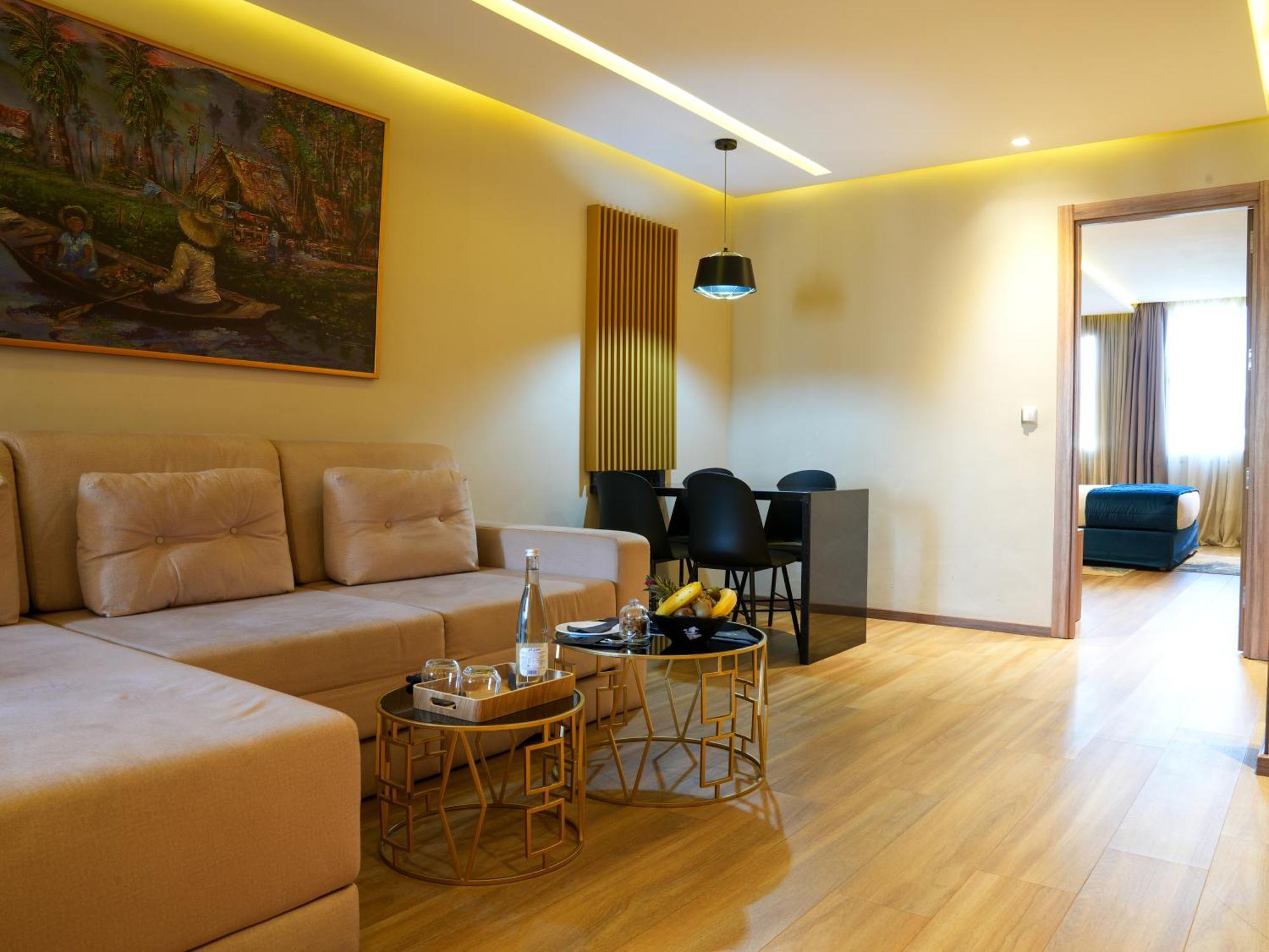 רבאט First Suites Hotel מראה חיצוני תמונה
