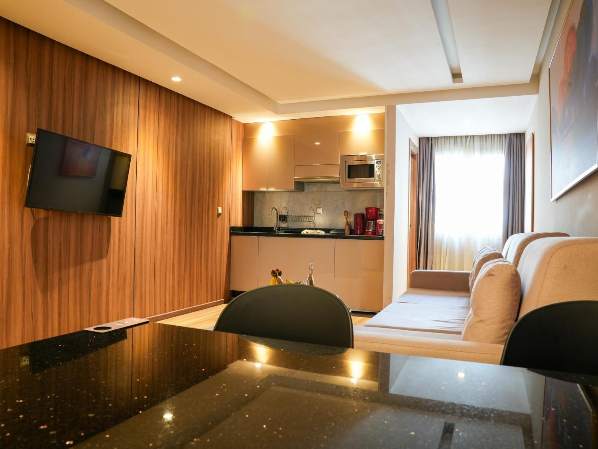 רבאט First Suites Hotel מראה חיצוני תמונה