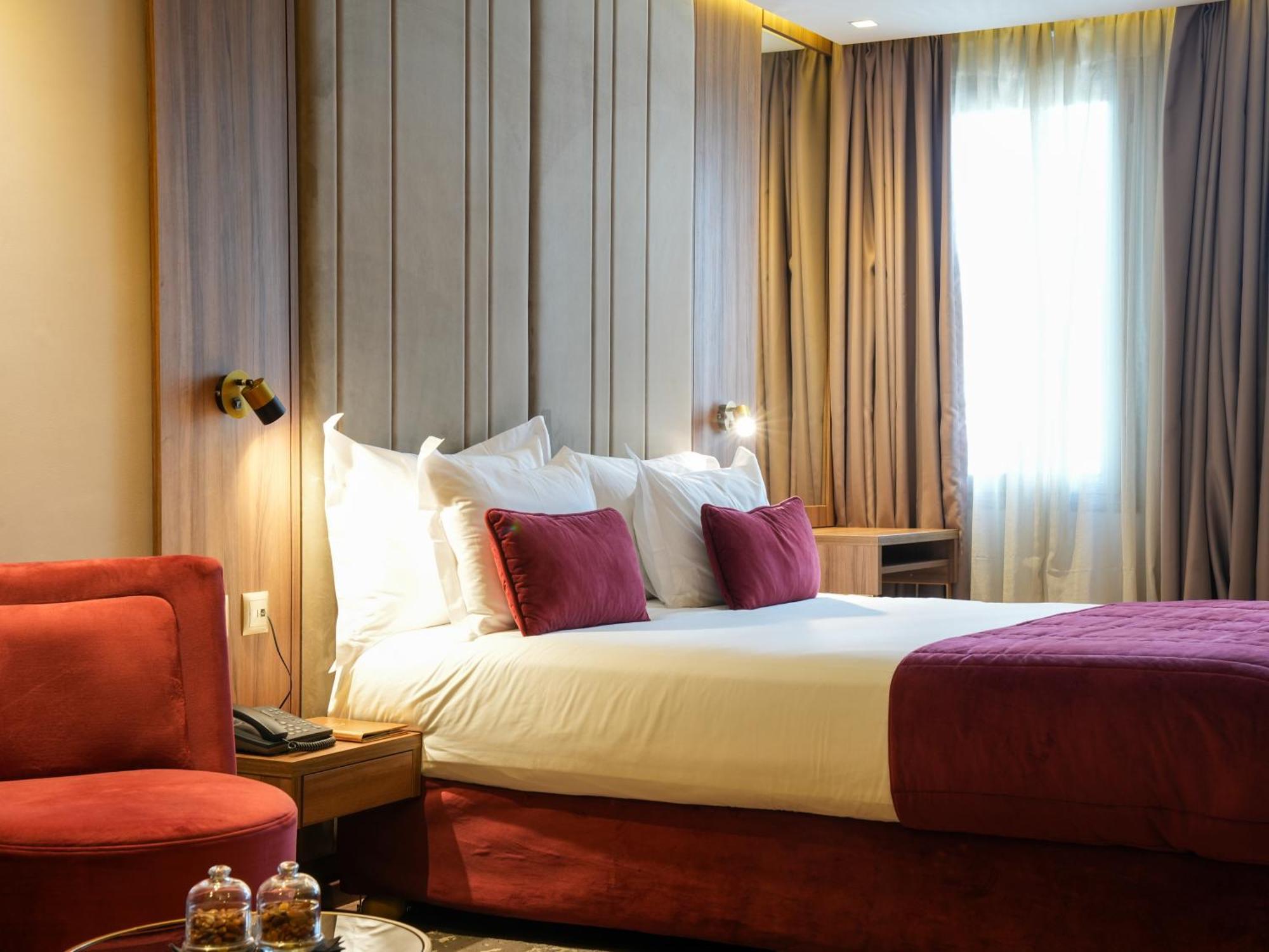 רבאט First Suites Hotel מראה חיצוני תמונה