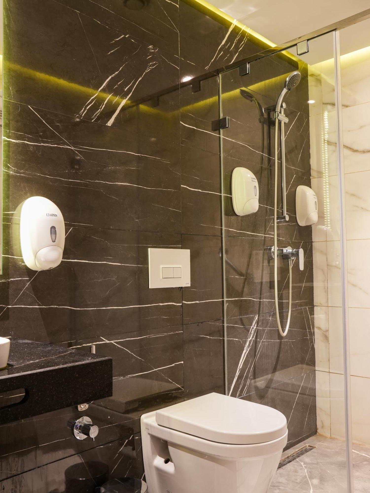 רבאט First Suites Hotel מראה חיצוני תמונה