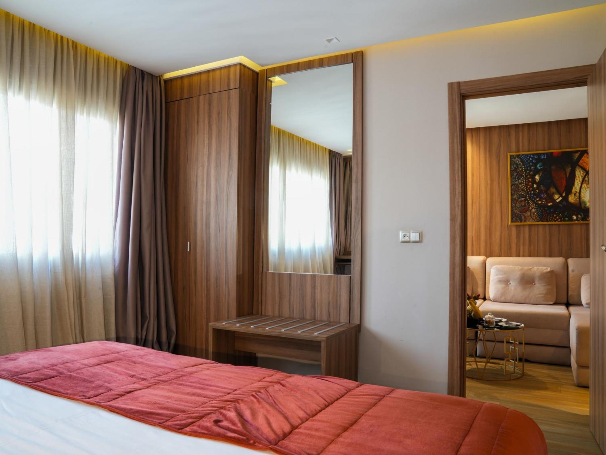 רבאט First Suites Hotel מראה חיצוני תמונה